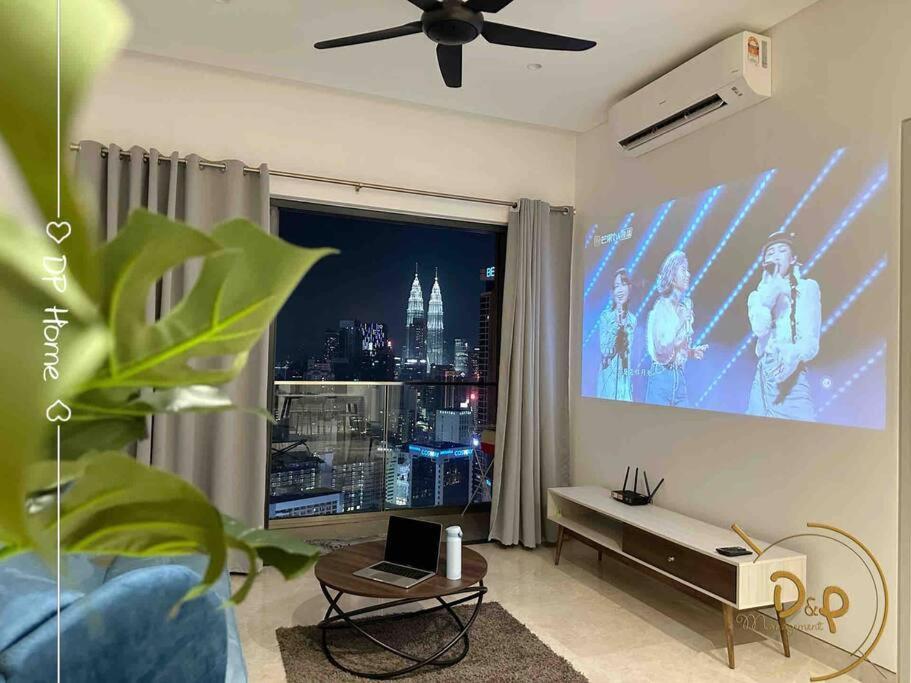 1+ 1 Bedroom 4-5Pax/Klcc/ Bukit Bintang/City View/Mrt Kuala Lumpur Luaran gambar