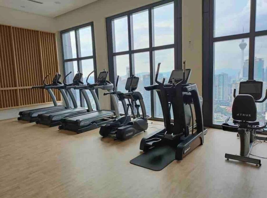 1+ 1 Bedroom 4-5Pax/Klcc/ Bukit Bintang/City View/Mrt Kuala Lumpur Luaran gambar