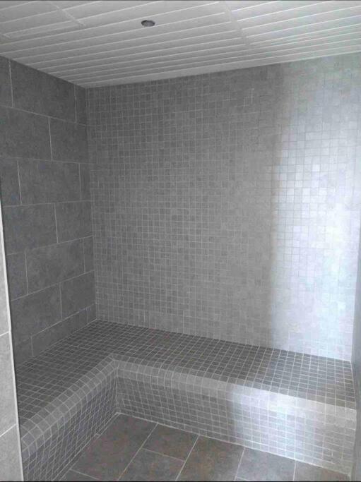 1+ 1 Bedroom 4-5Pax/Klcc/ Bukit Bintang/City View/Mrt Kuala Lumpur Luaran gambar